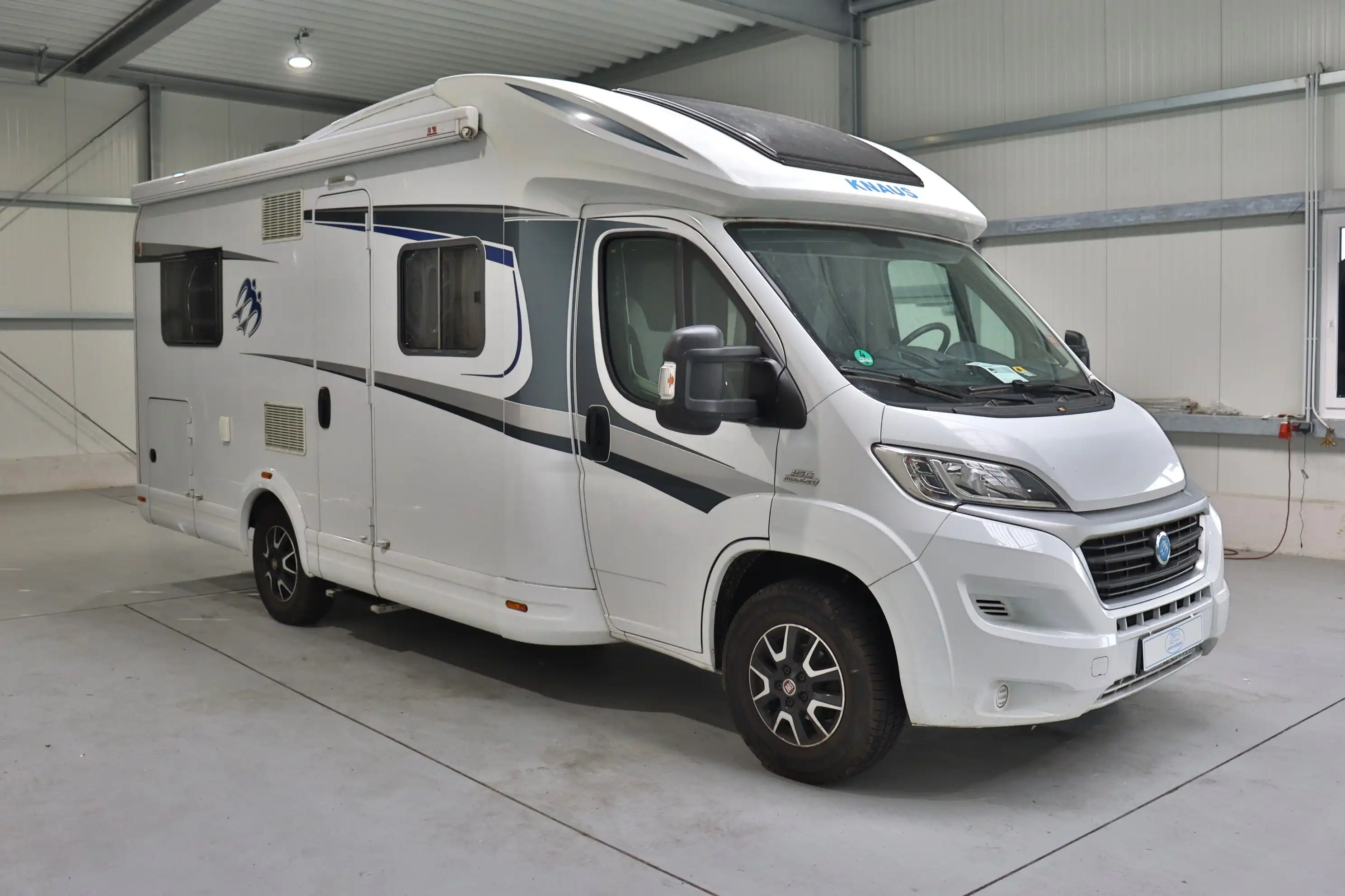 KNAUS Sky Wave 650 MF